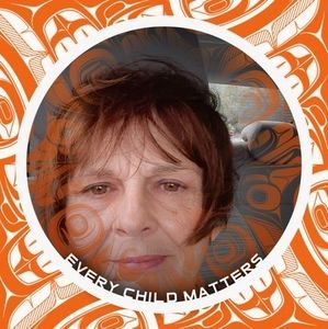 Meet your Posher, Helen